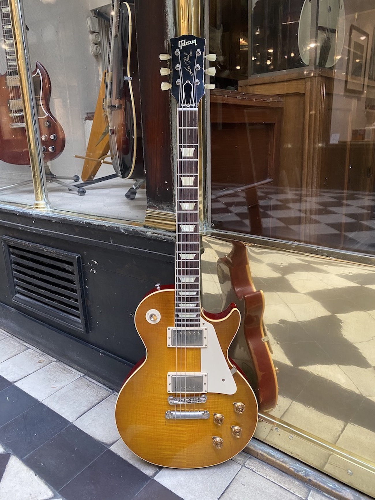 skinnerburst les paul