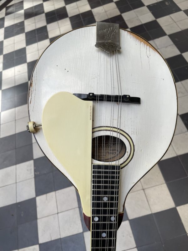 1920 gibson style a 3 mandolin