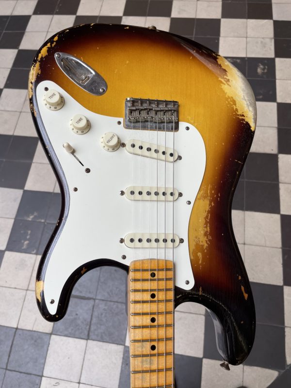 fender custom shop stratocaster 2012